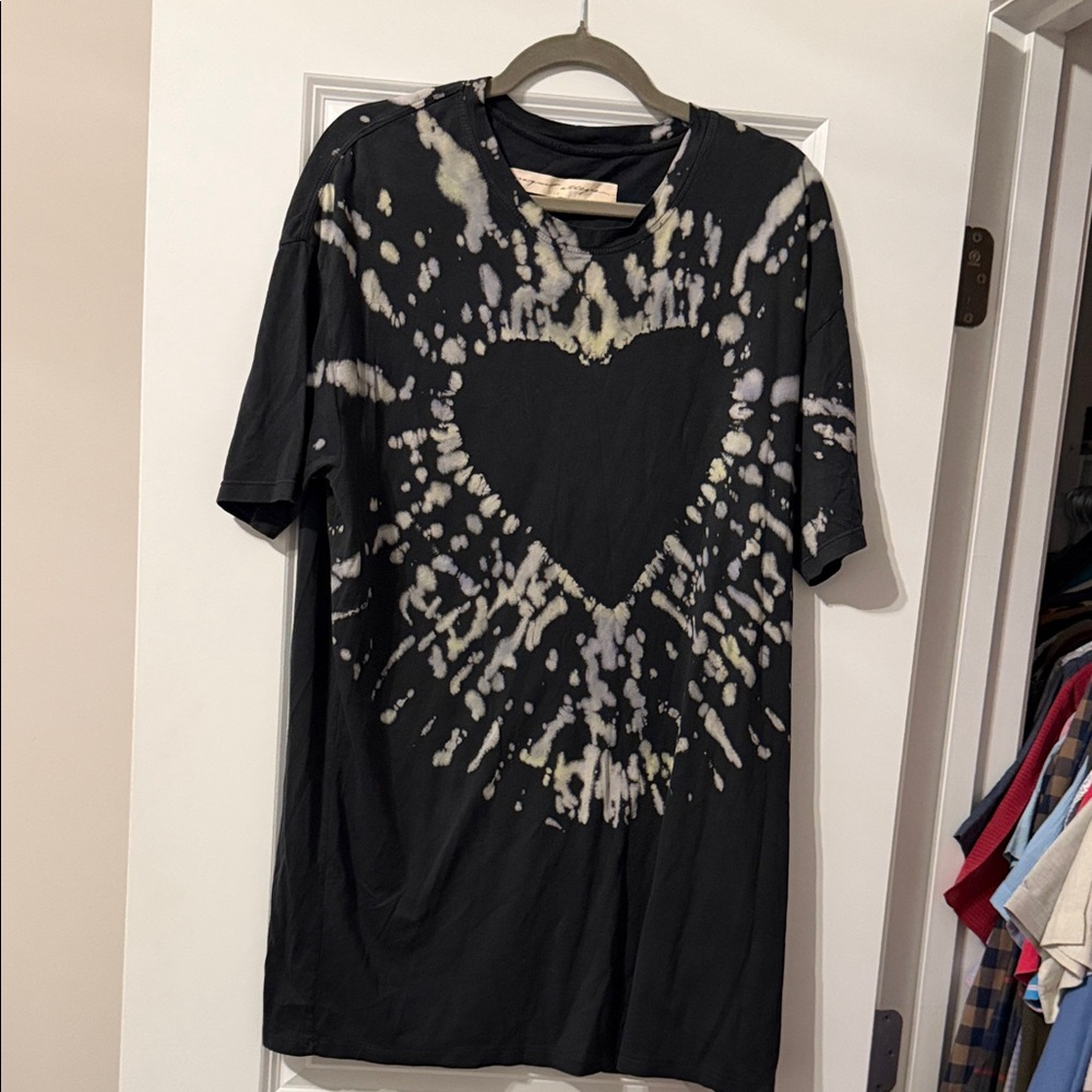 Black Tie-Dye Heart Graphic dress